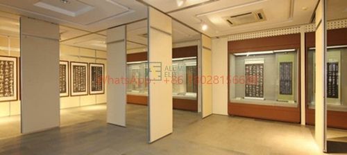 آخرین راه حل های شرکت در مورد قبل و بعد از آن: تغییر یک اتاق با یک دیوار متحرک