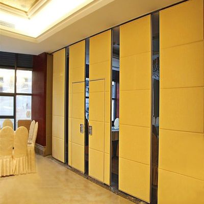 قیمت خوب پارتیشن های دیواری تاشو قابل تنظیم و انعطاف پذیر راه حل های صرفه جویی در فضا برای مناطق چند منظوره آنلاین