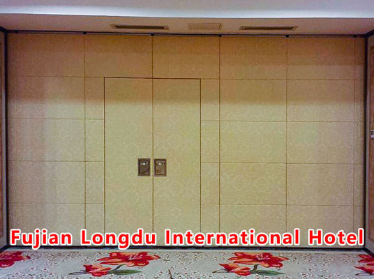 قیمت خوب Operable Partition Wall System with STC Rating 42-56dB and 6061-T6 Aluminum Frame Featuring 304 Stainless Steel Roller آنلاین